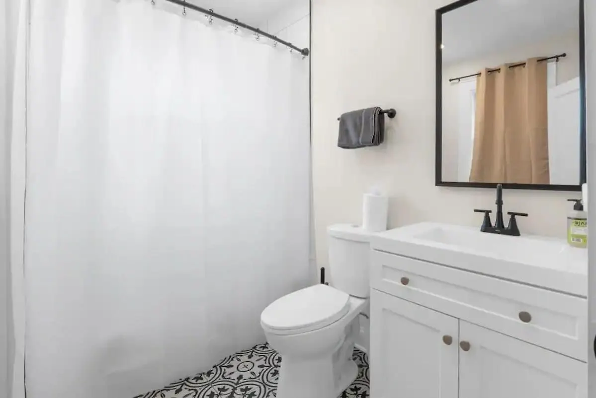 קולומבוס 5 Bedrooms Sleeps 14 Hot Tub Fire Pit 0*,