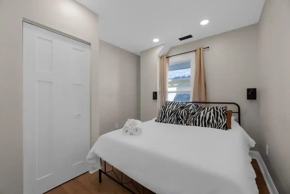 קולומבוס 5 Bedrooms Sleeps 14 Hot Tub Fire Pit 0*,  ארצות הברית