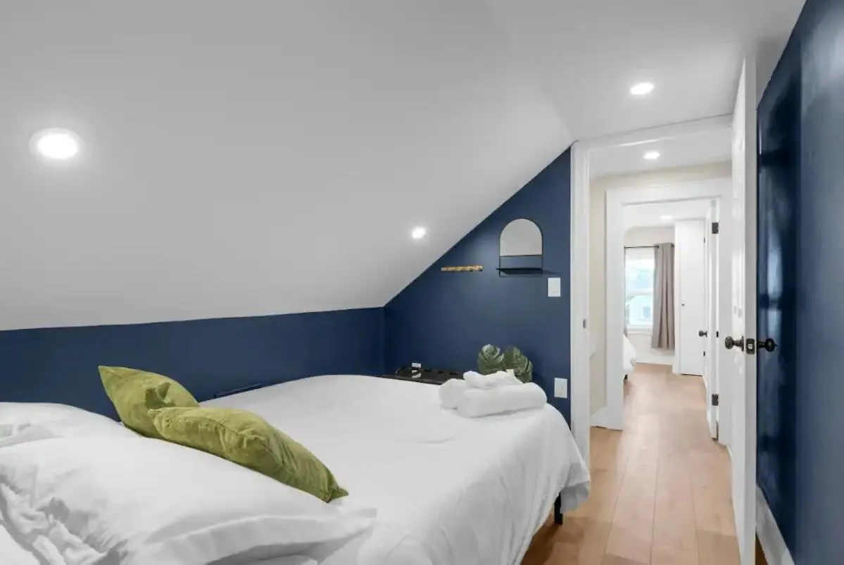 קולומבוס 5 Bedrooms Sleeps 14 Hot Tub Fire Pit